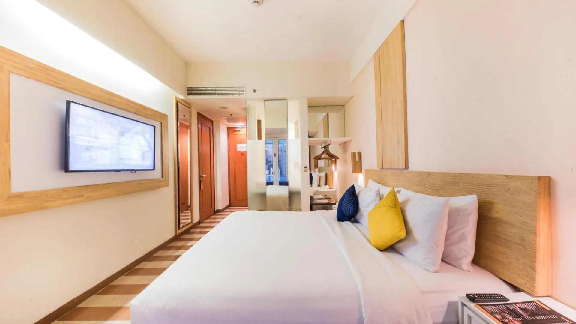 The One Legian Hotel 4*,